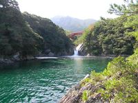 トローキの滝：河口からの眺め